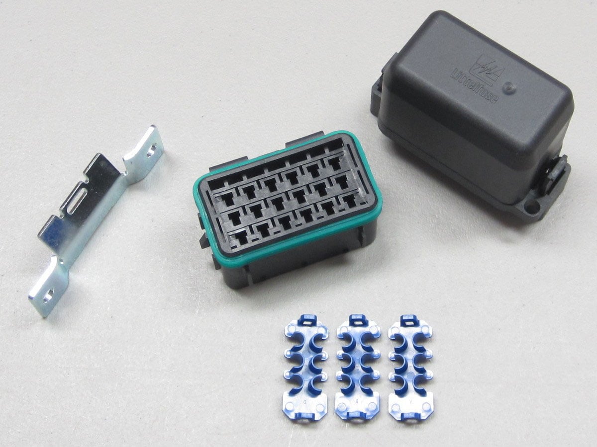 Littlefuse 18 Position Waterproof PDC