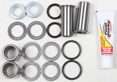 Pivot Works Swingarm Kit – PWSAK-K04-021