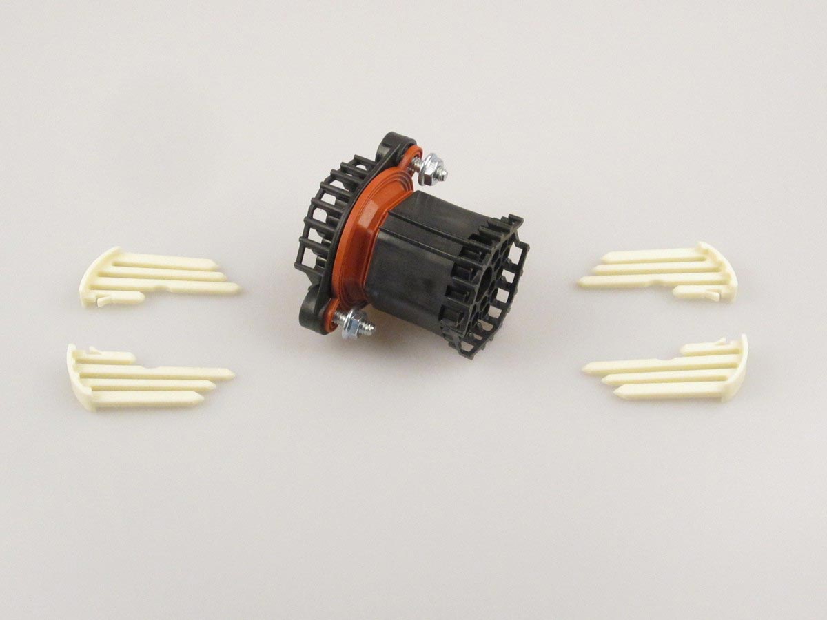 Weatherpack 22-position Bulkhead Connector