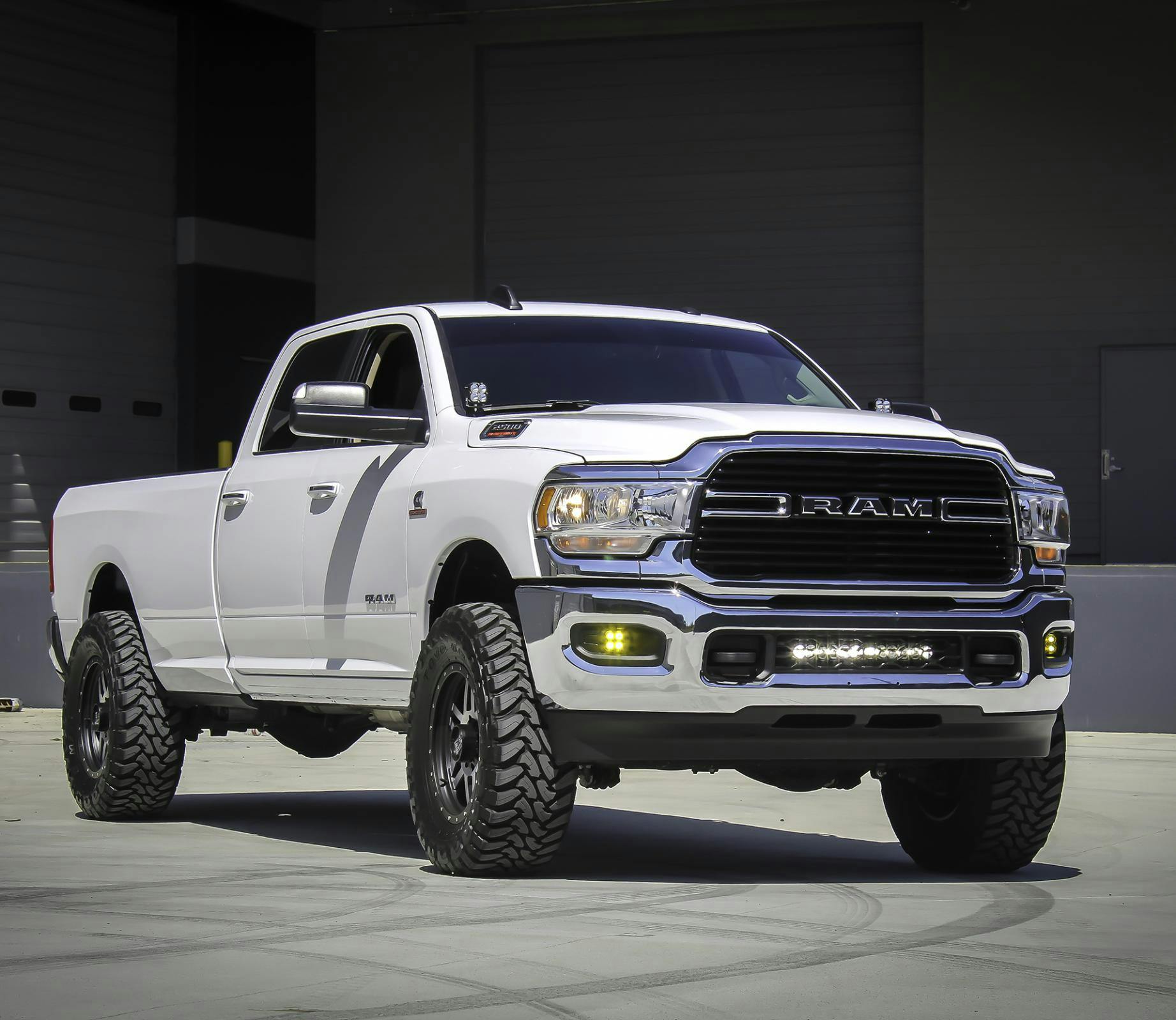 Baja Designs 448031 OnX6+ 20 Inch Grille Lower Light Bar Kit