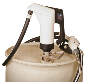Liquidynamics Poly Piston Pump with RSV Coupler and Manual Nozzle