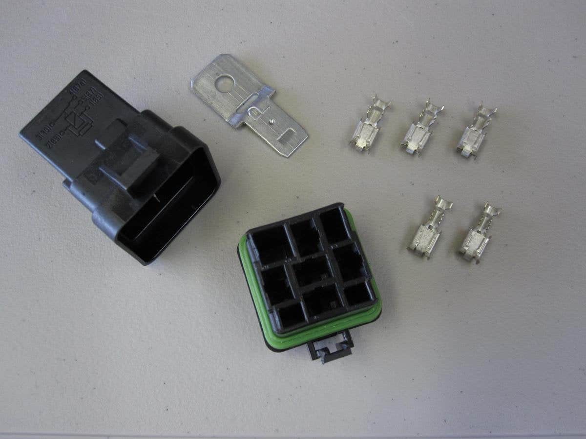 Hella 40/20 Amp Waterproof Relay with Socket