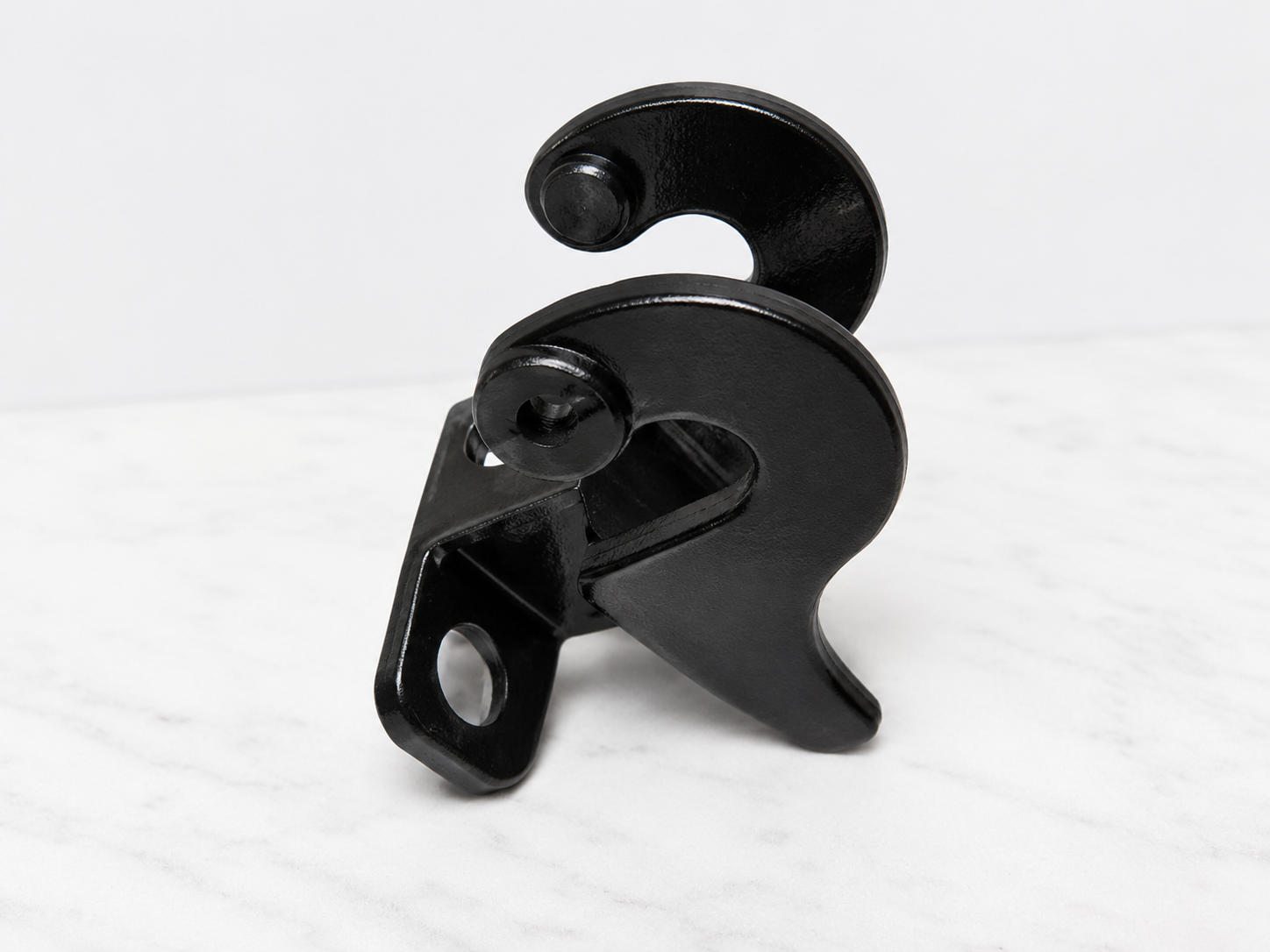 M134713 - Hood Hinge Pivot Bra