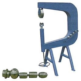 Magnum Heavy-Duty English Wheel, 27-1/2" - 1090003