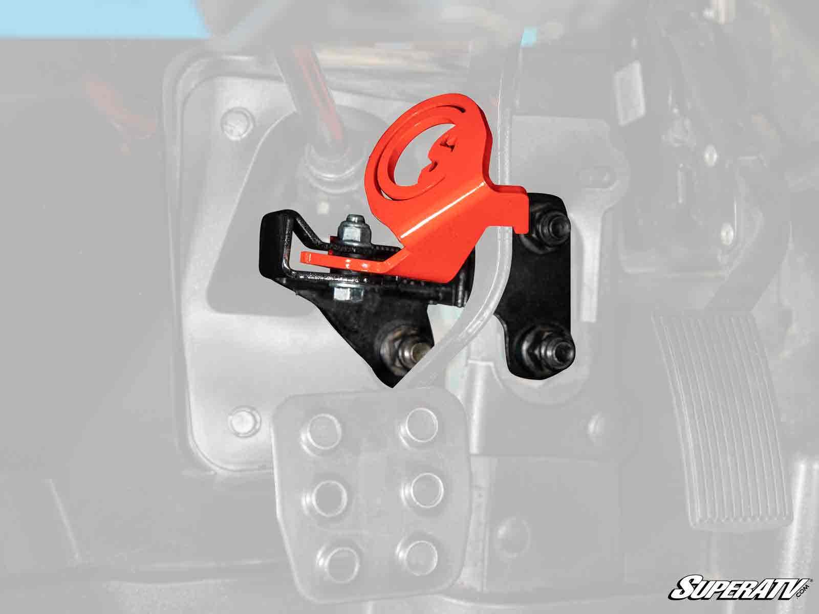 CAN-AM MAVERICK X3 BRAKE LOCK