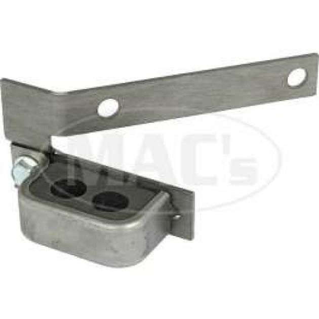 1968/1970 Fairlane/Ranchero Lower P.S. hose bracket and rubber block