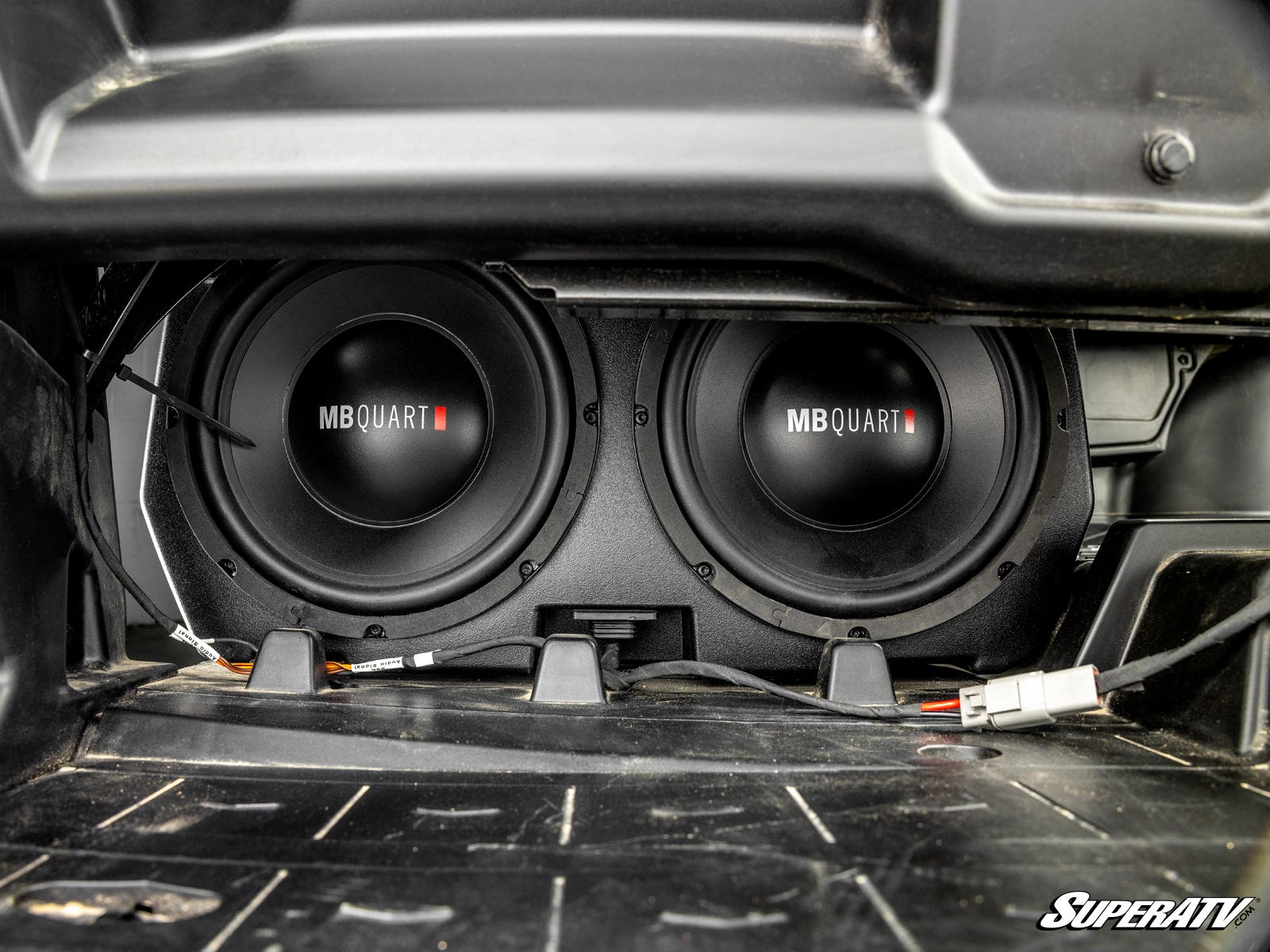 MB QUART 400-WATT CAN-AM DEFENDER TUNED SUBWOOFER KIT